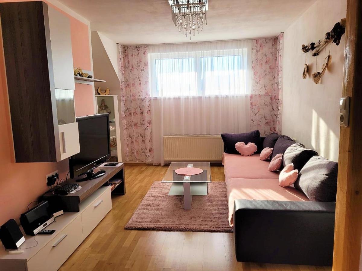 Haus Sunshine Apartment แฮร์มากอร์ ภายนอก รูปภาพ