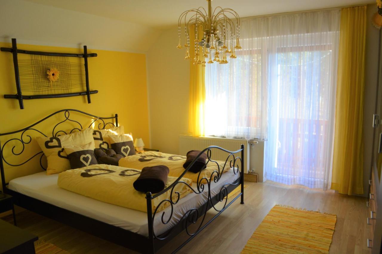 Haus Sunshine Apartment แฮร์มากอร์ ภายนอก รูปภาพ